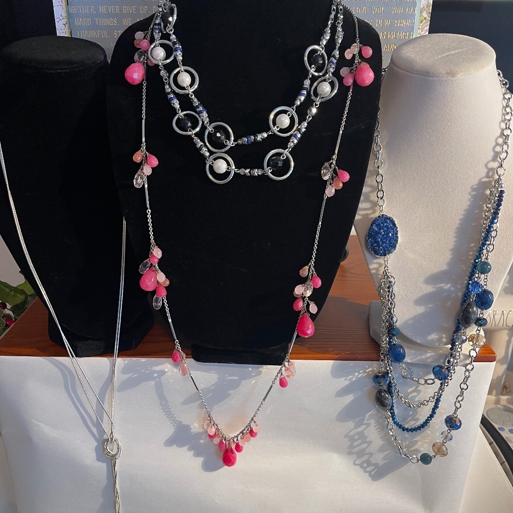 White House Black Market & Kristine & 1 Unbranded Necklace Lot- 4 Necklaces